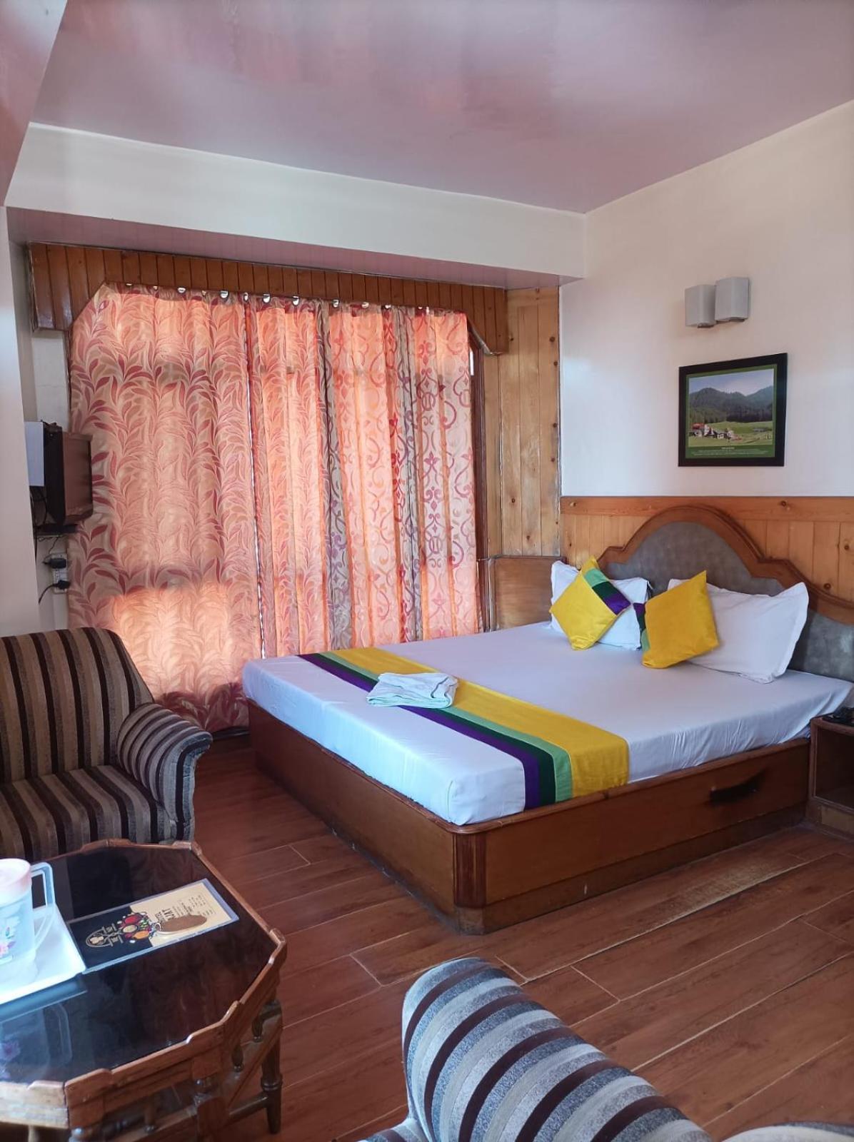 Hotel Rajat Chhota Simla ภายนอก รูปภาพ